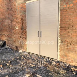 Монтаж ворот на АО